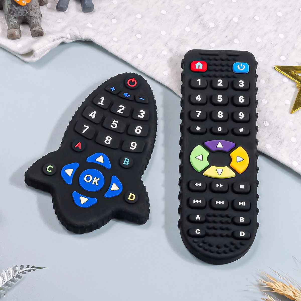 Remote Teether Mitt